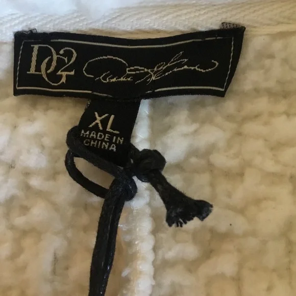 DG2 by Diane Gilman Cream Teddy Jacket - Picture 6 of 8